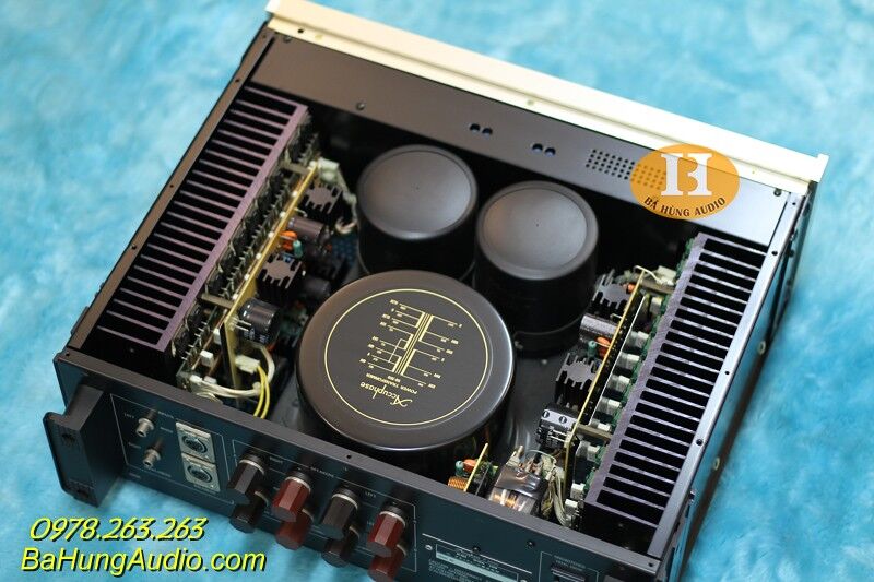 Bộ Pre Pow Accuphase C200V P300V xuất sắc